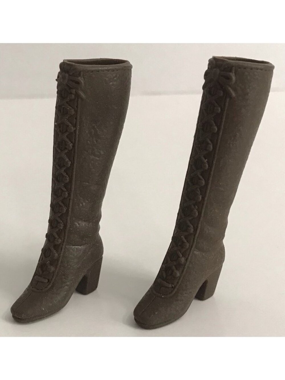 Vintage 1970 Barbie Doll MOD Mattel BROWN BOOTS Lace SQUISHY SOFT Rubber TAIWAN